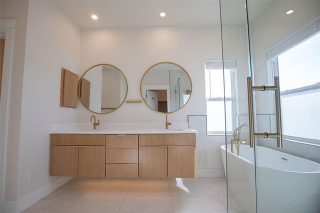 1913 Littlefield ST, Austin, TX 78723