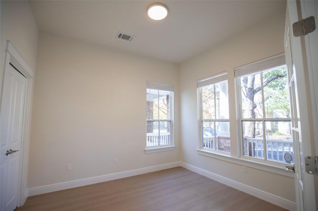 1913 Littlefield ST, Austin, TX 78723