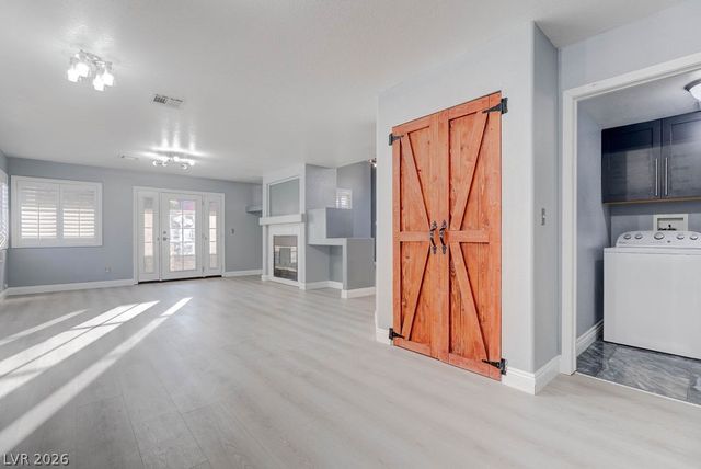 879 Cozy Valley Street, Henderson, NV 89015