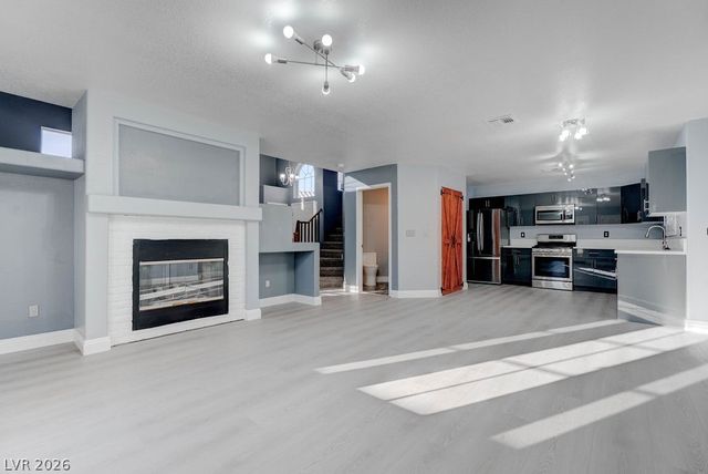 879 Cozy Valley Street, Henderson, NV 89015