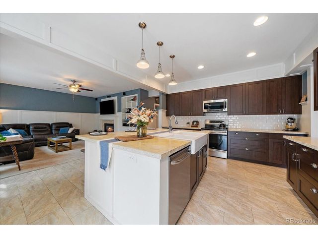 22240 Pebble Brook Ln, Parker, CO 80138