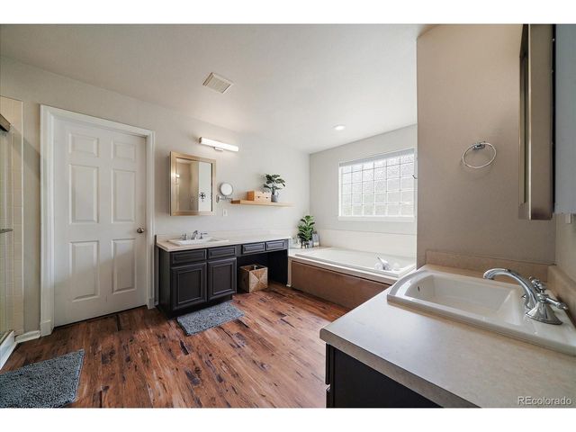 22240 Pebble Brook Ln, Parker, CO 80138