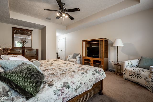 809 Stockbridge Drive, Westfield, IN 46074