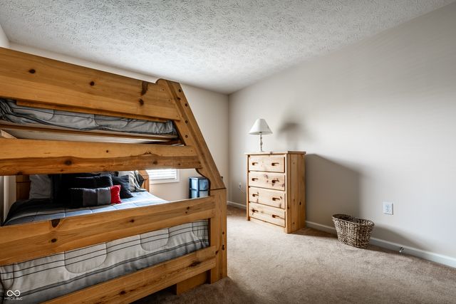 809 Stockbridge Drive, Westfield, IN 46074