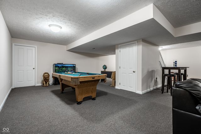 809 Stockbridge Drive, Westfield, IN 46074