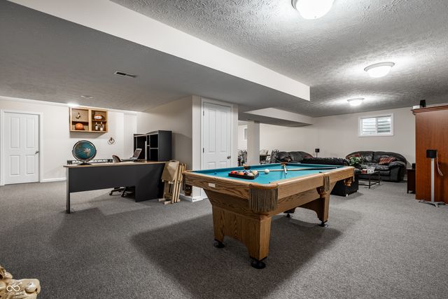 809 Stockbridge Drive, Westfield, IN 46074