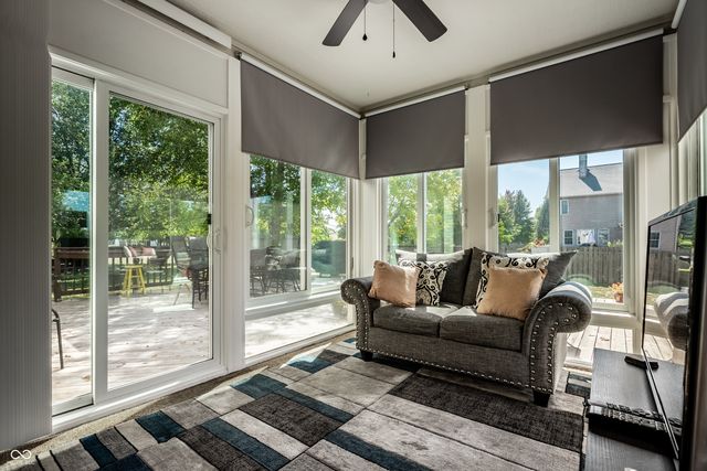 809 Stockbridge Drive, Westfield, IN 46074