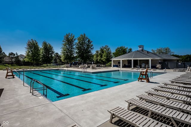 809 Stockbridge Drive, Westfield, IN 46074