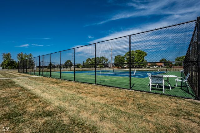 809 Stockbridge Drive, Westfield, IN 46074