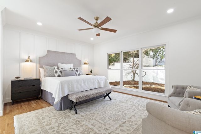 912 COVE CIRCLE, Hoover, AL 35244