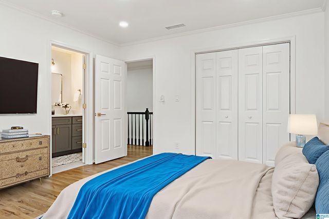 912 COVE CIRCLE, Hoover, AL 35244