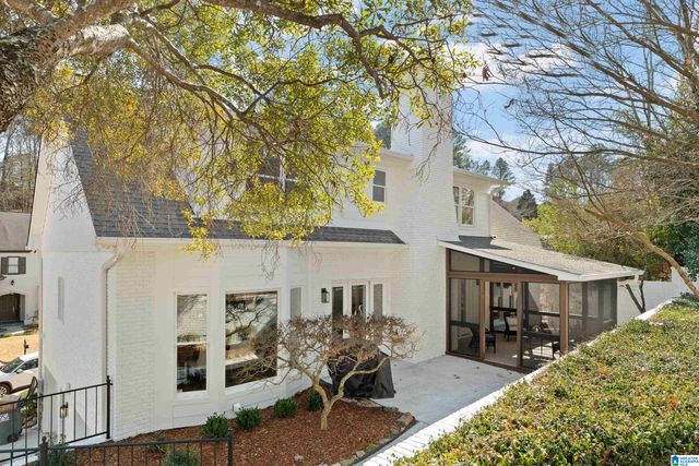 912 COVE CIRCLE, Hoover, AL 35244