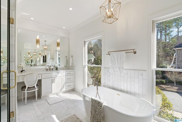 912 COVE CIRCLE, Hoover, AL 35244