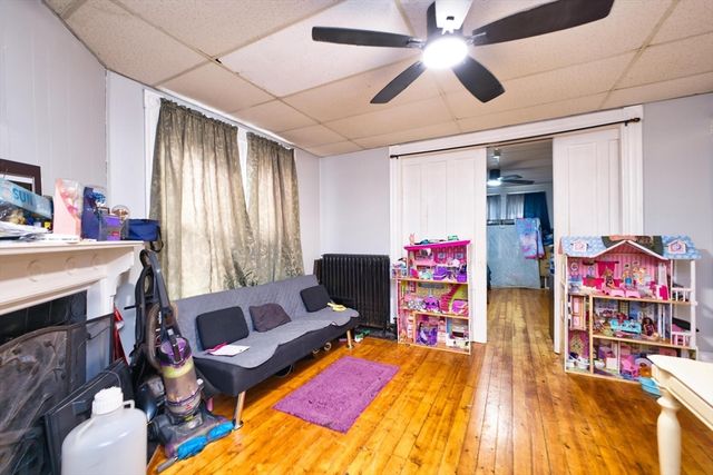 324 Cottage St, New Bedford, MA 02740