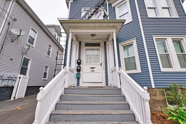 324 Cottage St, New Bedford, MA 02740