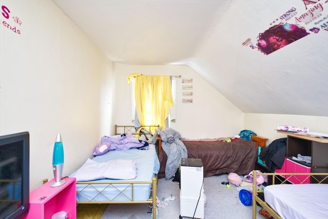 324 Cottage St, New Bedford, MA 02740