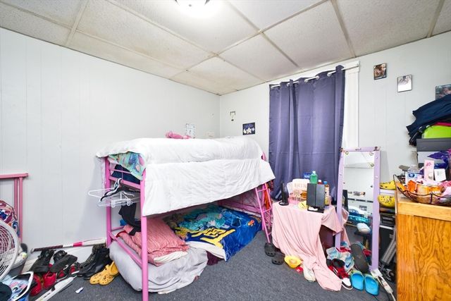 324 Cottage St, New Bedford, MA 02740