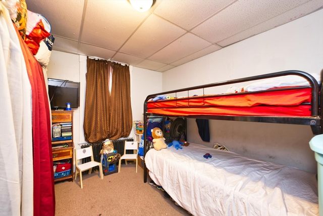 324 Cottage St, New Bedford, MA 02740