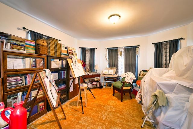 324 Cottage St, New Bedford, MA 02740