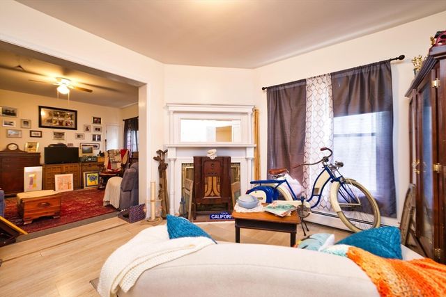 324 Cottage St, New Bedford, MA 02740