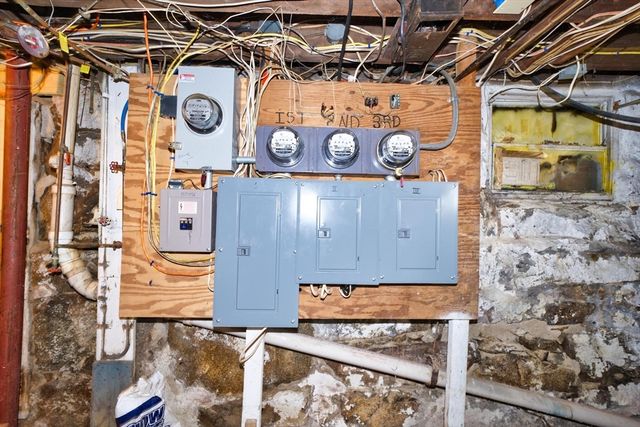 324 Cottage St, New Bedford, MA 02740