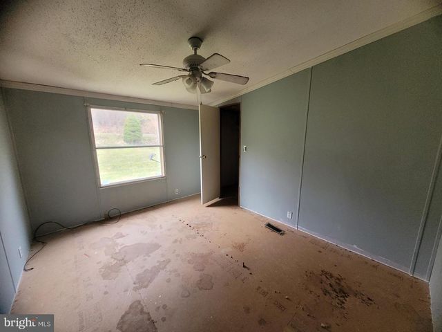 13518 BLANK RD NW, Mount Savage, MD 21545