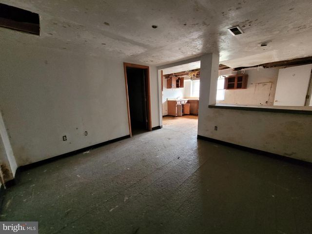 13518 BLANK RD NW, Mount Savage, MD 21545