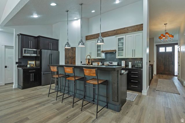 3981 S ORCHARD PARK COURT, Holladay, UT 84124