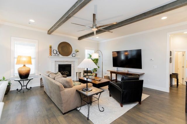 5910 SW Dryden Road, Bentonville, AR 72713