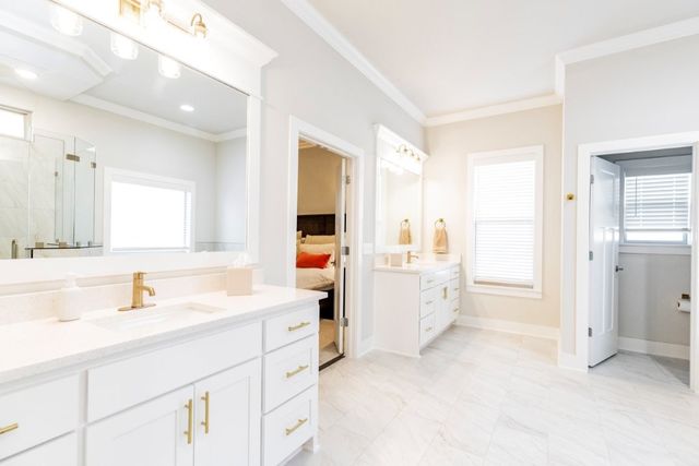 5910 SW Dryden Road, Bentonville, AR 72713