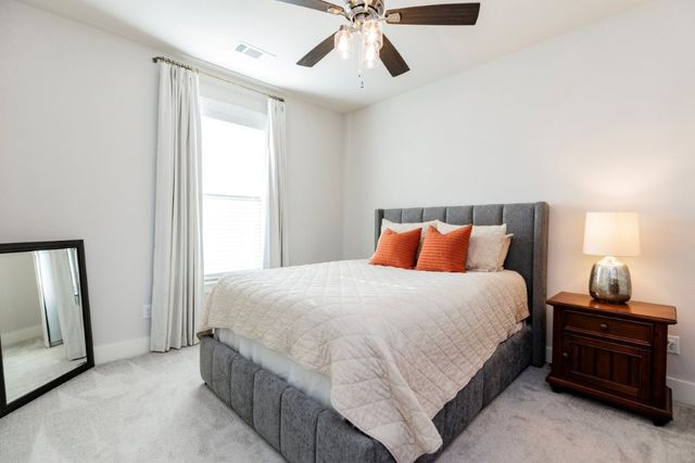 5910 SW Dryden Road, Bentonville, AR 72713
