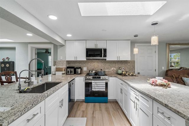 12617 4TH ISLE, Hudson, FL 34667