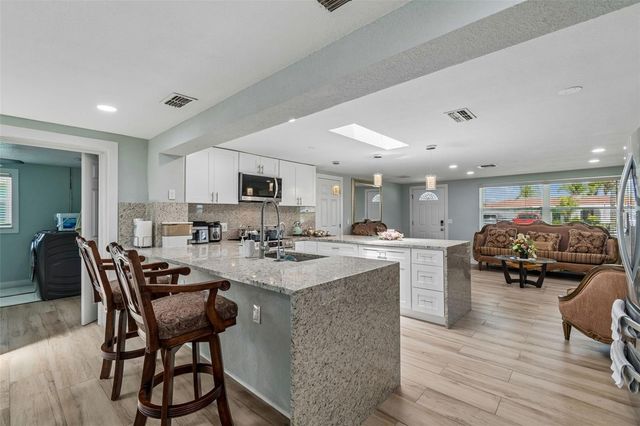 12617 4TH ISLE, Hudson, FL 34667