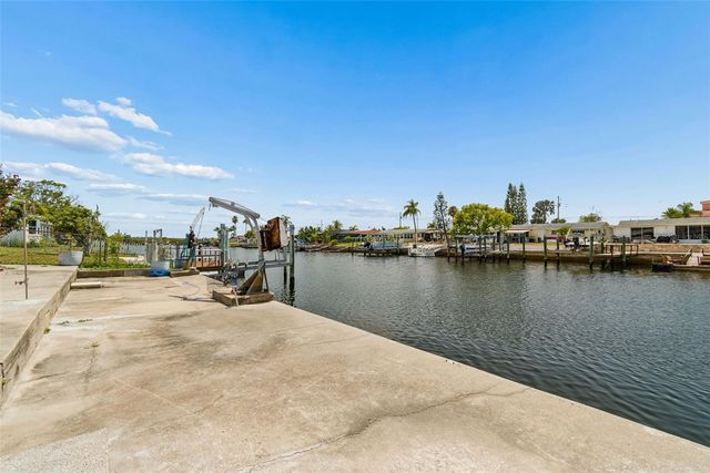 12617 4TH ISLE, Hudson, FL 34667