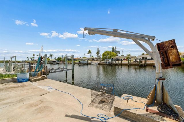 12617 4TH ISLE, Hudson, FL 34667