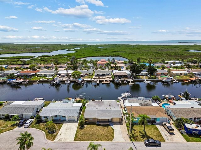 12617 4TH ISLE, Hudson, FL 34667
