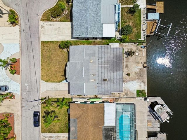 12617 4TH ISLE, Hudson, FL 34667