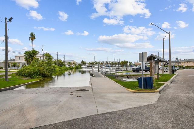 12617 4TH ISLE, Hudson, FL 34667