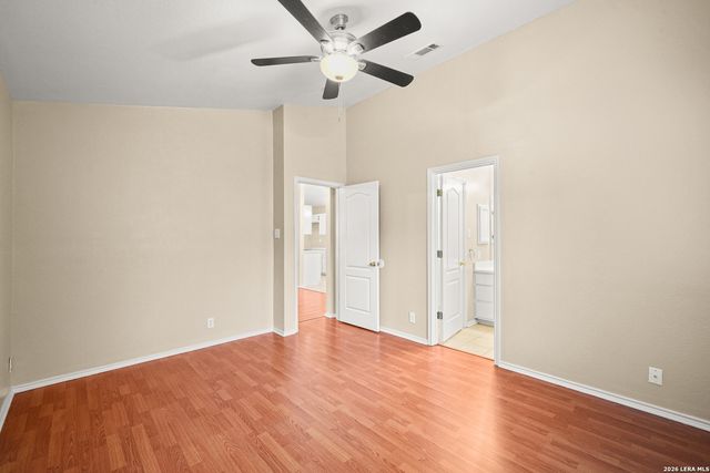 8954 GILL BRG, San Antonio, TX 78254