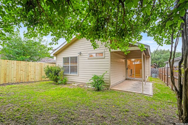 8954 GILL BRG, San Antonio, TX 78254