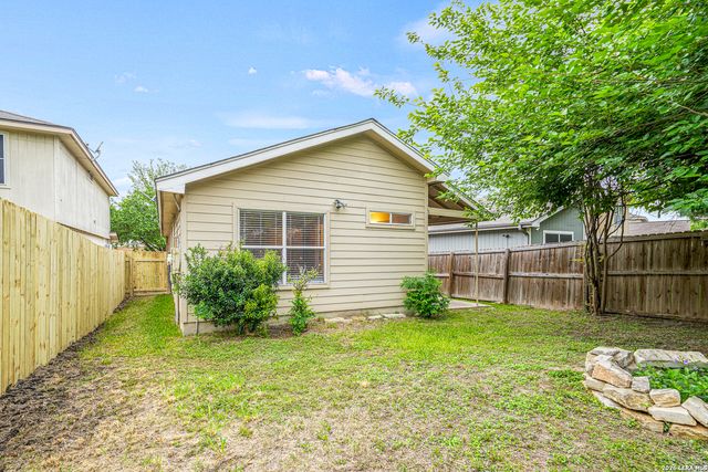 8954 GILL BRG, San Antonio, TX 78254