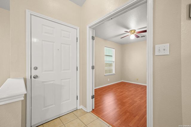 8954 GILL BRG, San Antonio, TX 78254