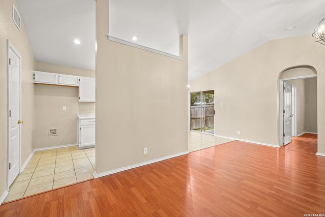 8954 GILL BRG, San Antonio, TX 78254