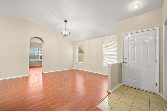 8954 GILL BRG, San Antonio, TX 78254