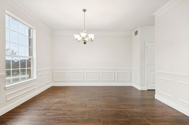 2770 S Lakeview Drive, Cedar Hill, TX 75104