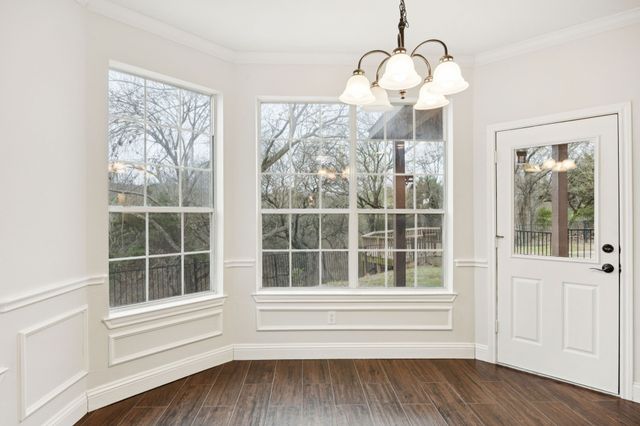 2770 S Lakeview Drive, Cedar Hill, TX 75104