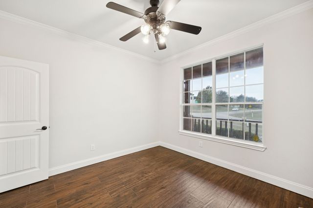 2770 S Lakeview Drive, Cedar Hill, TX 75104