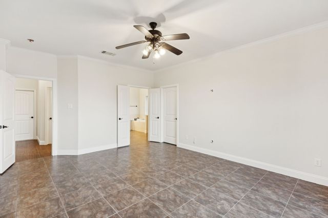 2770 S Lakeview Drive, Cedar Hill, TX 75104