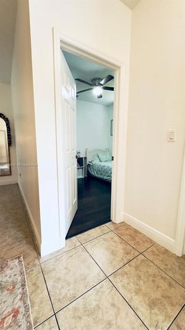 10131 NW 10th St, Miami, FL 33172