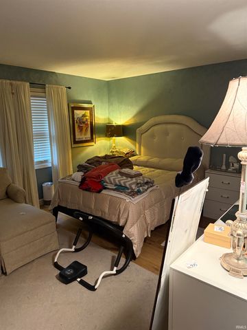 6101 E Walnut Street, Evansville, IN 47715